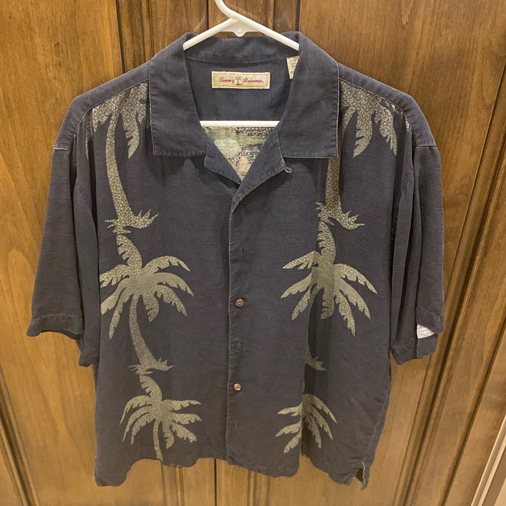 Tommy Bahama Button down